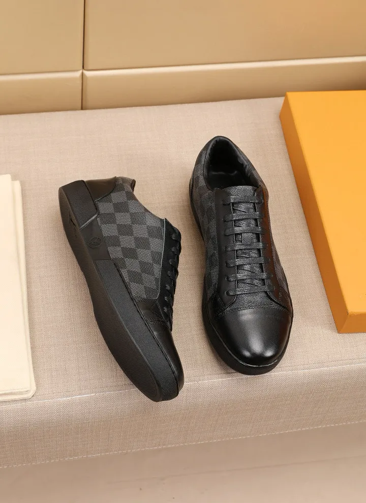 Men's shoes: 360💰[LV] official website popular series🔥🔥:2 production, selected high-end imported cowhide, sheepskin padding with sheepskin, matched with Louis Vuitton Monogram Eclipse canvas and pure black rubber soles, the ultimate simple design, the perfect interpretation of the latest inspiration for shoes, the integration of classics and fashion, high-end quality, worthy of your possession. The bottom car line will never be unglued🏆🏆🏆Welcome all sellers to sell in the picture above. We can send one piece on behalf of you. The code number is 38-44 (45 codes can be customized)